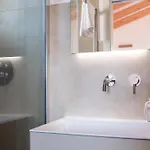 Lo شقة