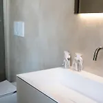 Lo شقة *