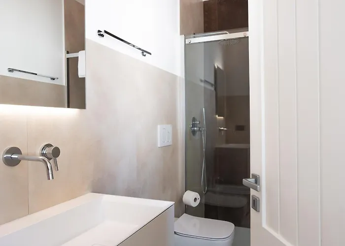 Lo * 佩斯科勒海滨